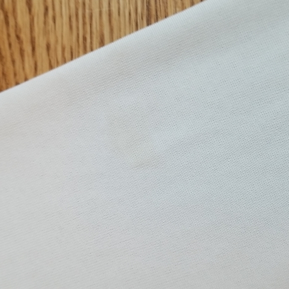 (S-M) Under Armour HeatGear Semi-Fitted Top Breast Cancer 'Power in Pink' - Picture 8 of 10